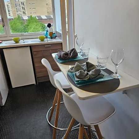 Tour Eiffel Apartman