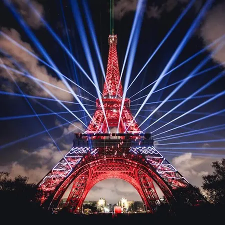 Tour Eiffel * Paryż