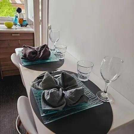 Tour Eiffel Apartment
